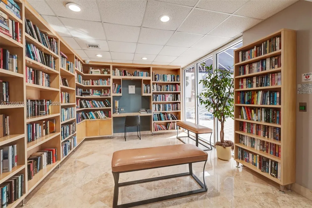 1500 S Ocean Dr #7J Hollywood, FL 33019