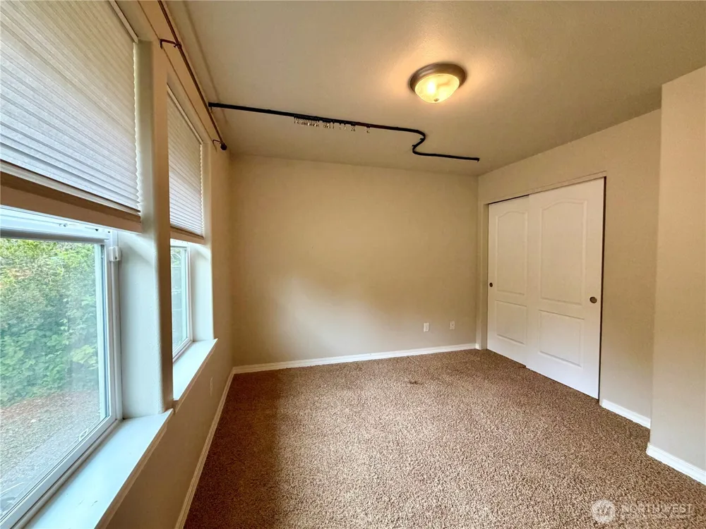 224 S Oar Loop SW Ocean Shores, WA 98569