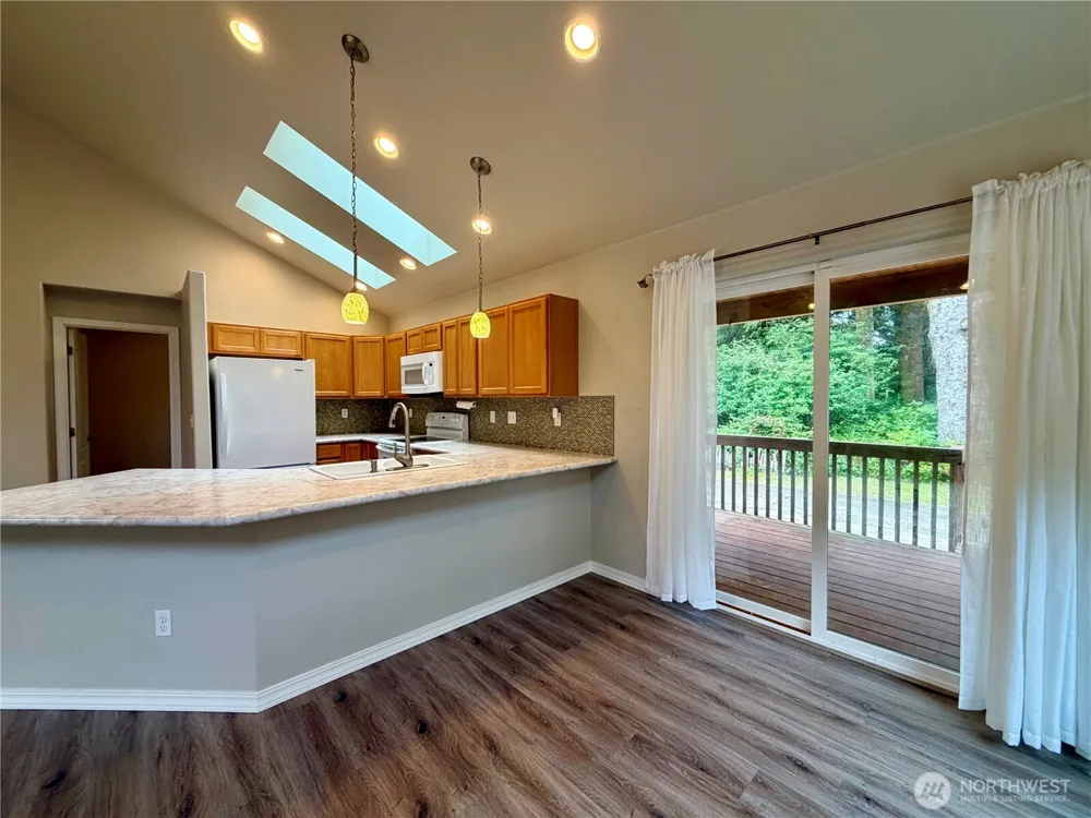 224 S Oar Loop SW Ocean Shores, WA 98569