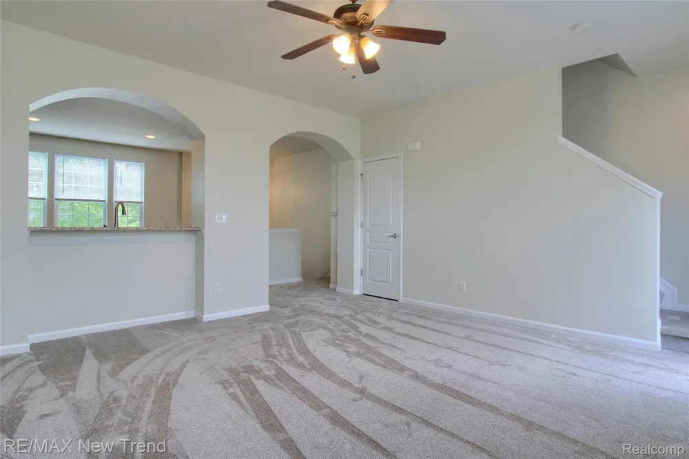 27976 Hopkins Drive Novi City, MI 48377