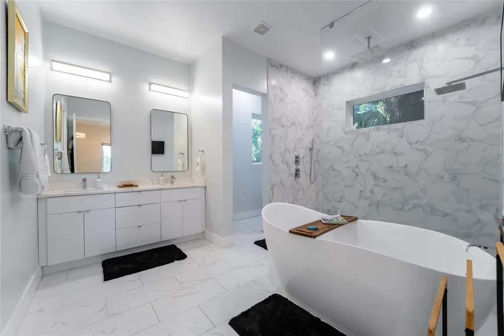 11113 LAKE BUTLER BOULEVARD Windermere, FL 34786