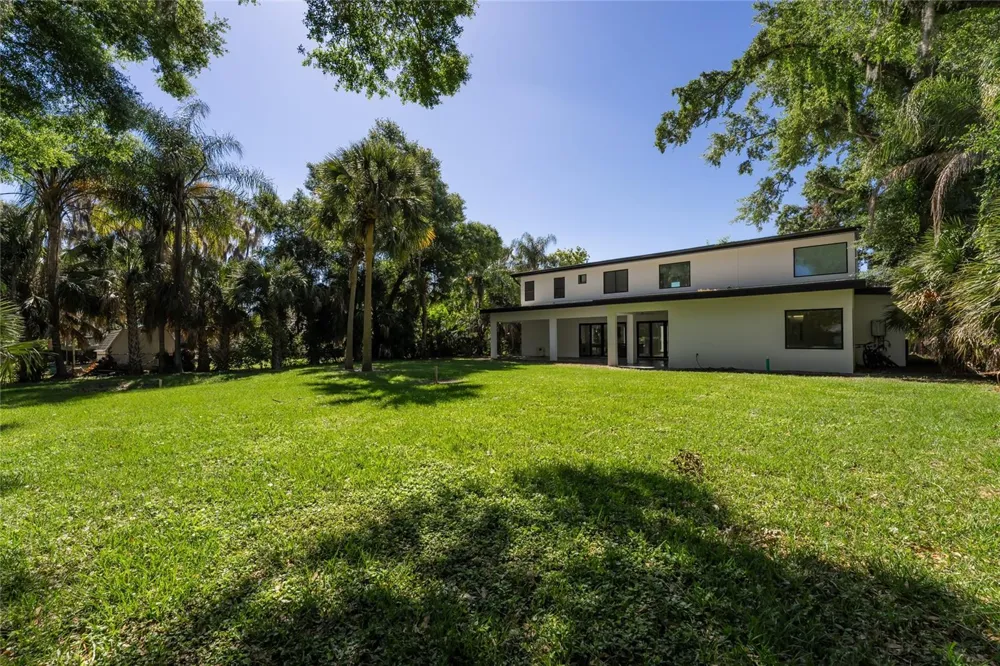 11113 LAKE BUTLER BOULEVARD Windermere, FL 34786