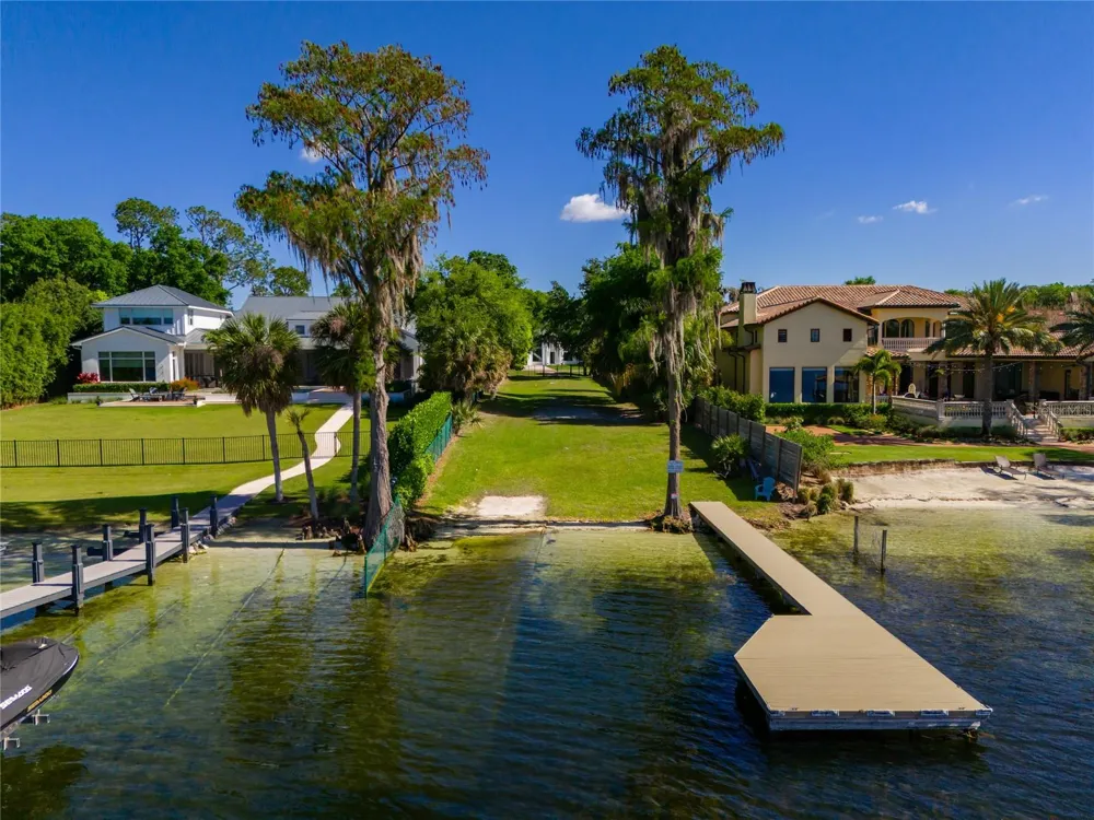 11113 LAKE BUTLER BOULEVARD Windermere, FL 34786