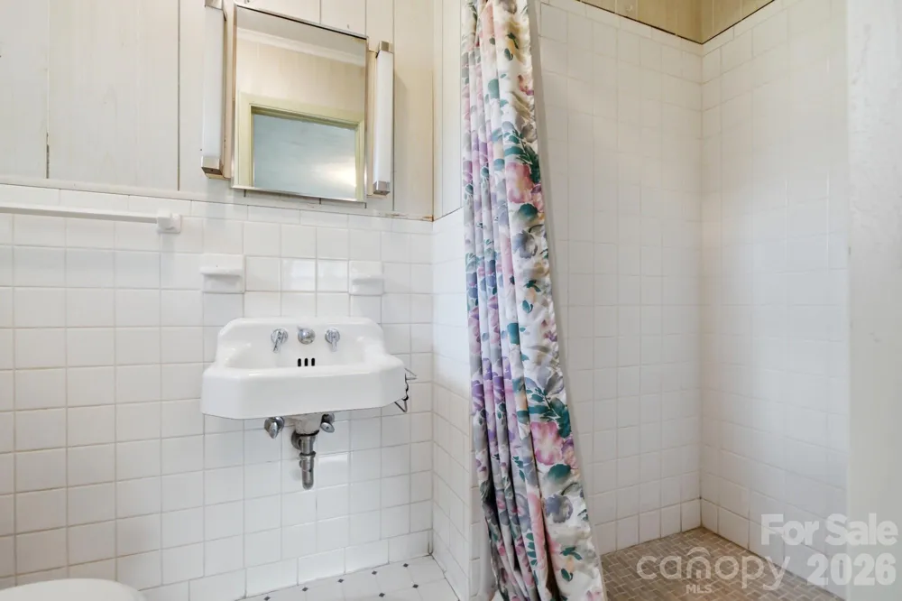 406 Town Street Landis, NC 28088