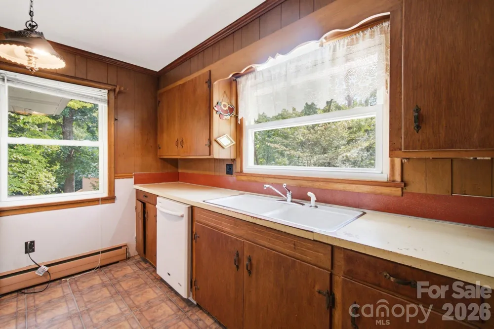 406 Town Street Landis, NC 28088
