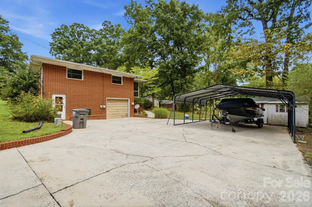 406 Town Street Landis, NC 28088