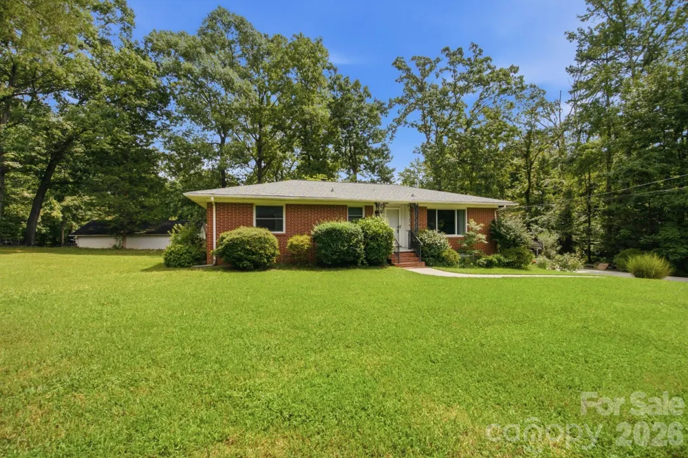 406 Town Street Landis, NC 28088