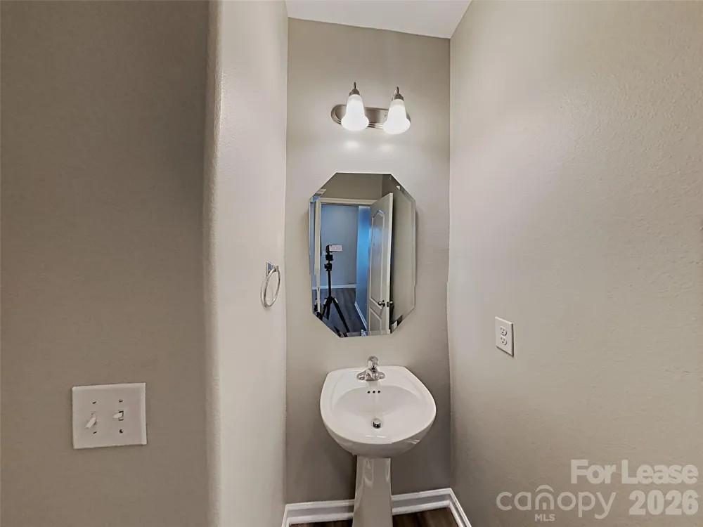 1372 Waylon Avenue Gastonia, NC 28054