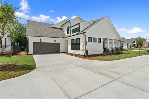 585 Gavitt Drive