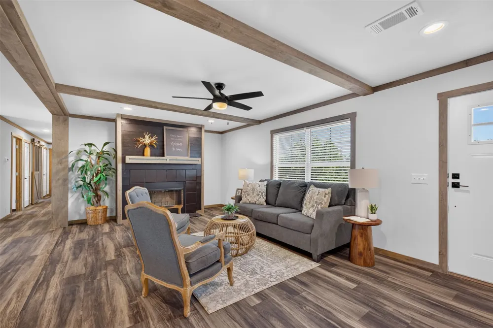 2240 Live Oak Trail Clyde, TX 79510