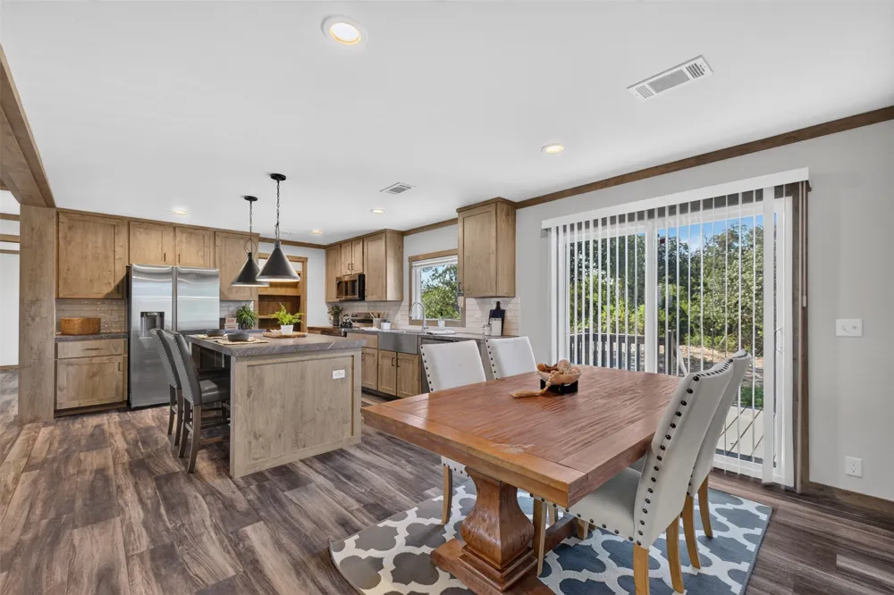 2240 Live Oak Trail Clyde, TX 79510