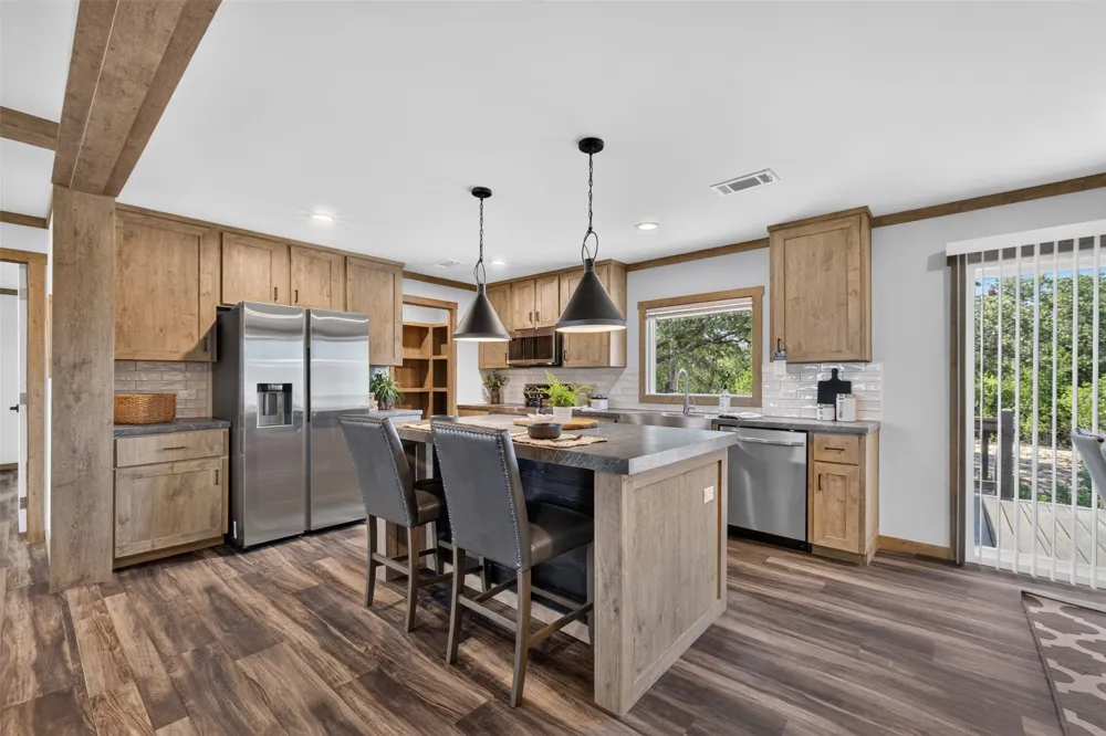 2240 Live Oak Trail Clyde, TX 79510