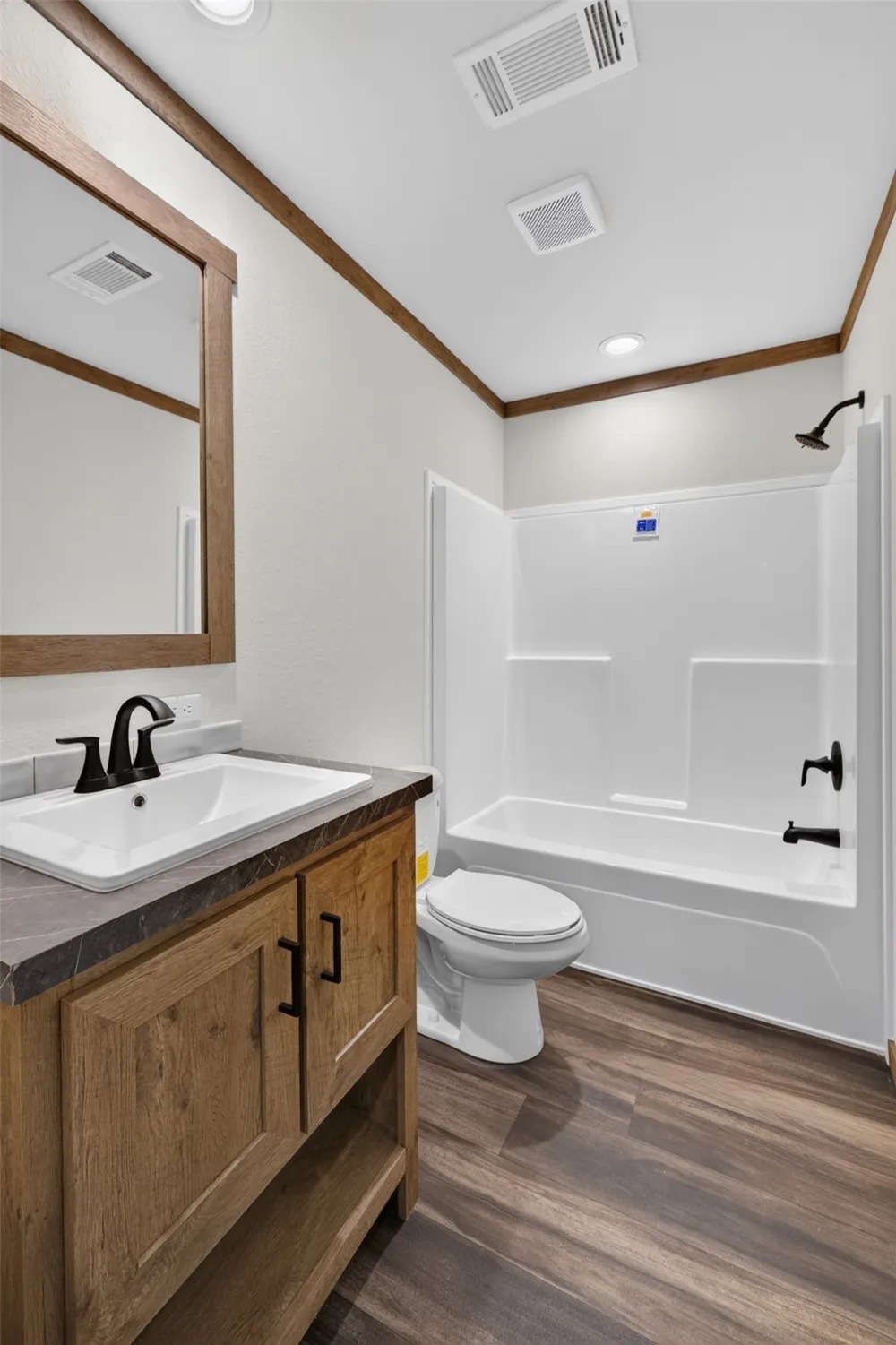 2240 Live Oak Trail Clyde, TX 79510