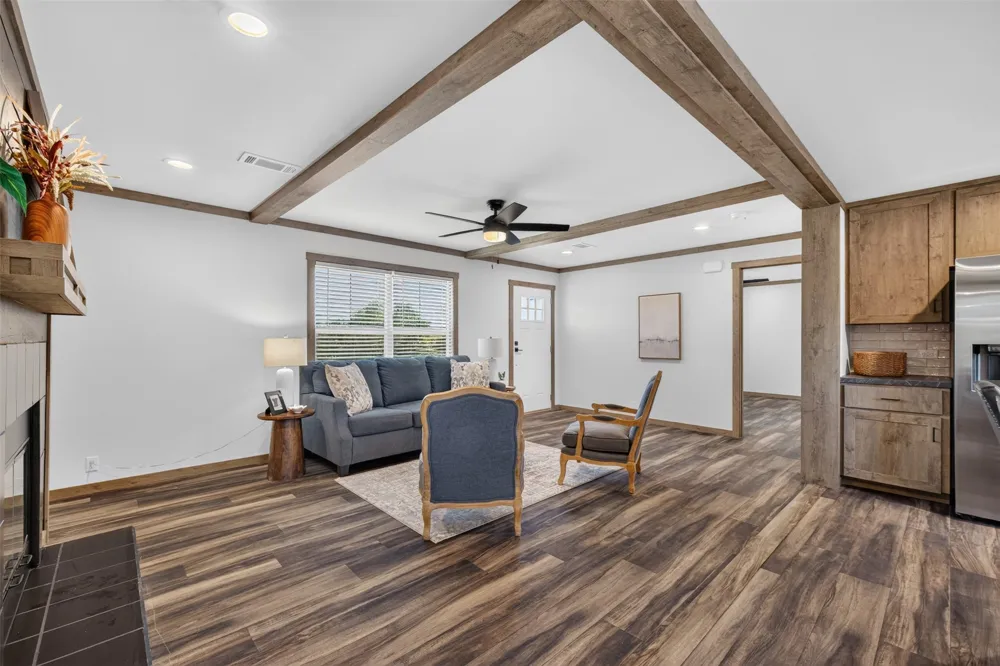 2240 Live Oak Trail Clyde, TX 79510