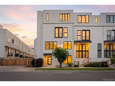 825 Bellaire Street