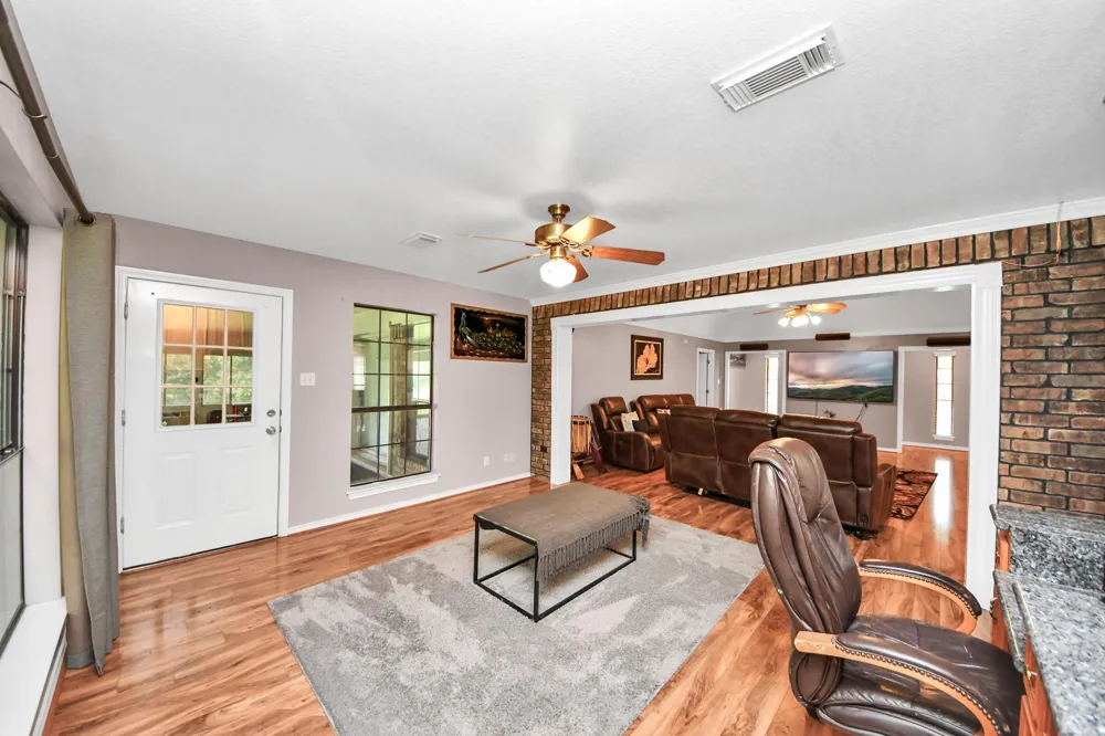 12746 Roy Road Pearland, TX 77581