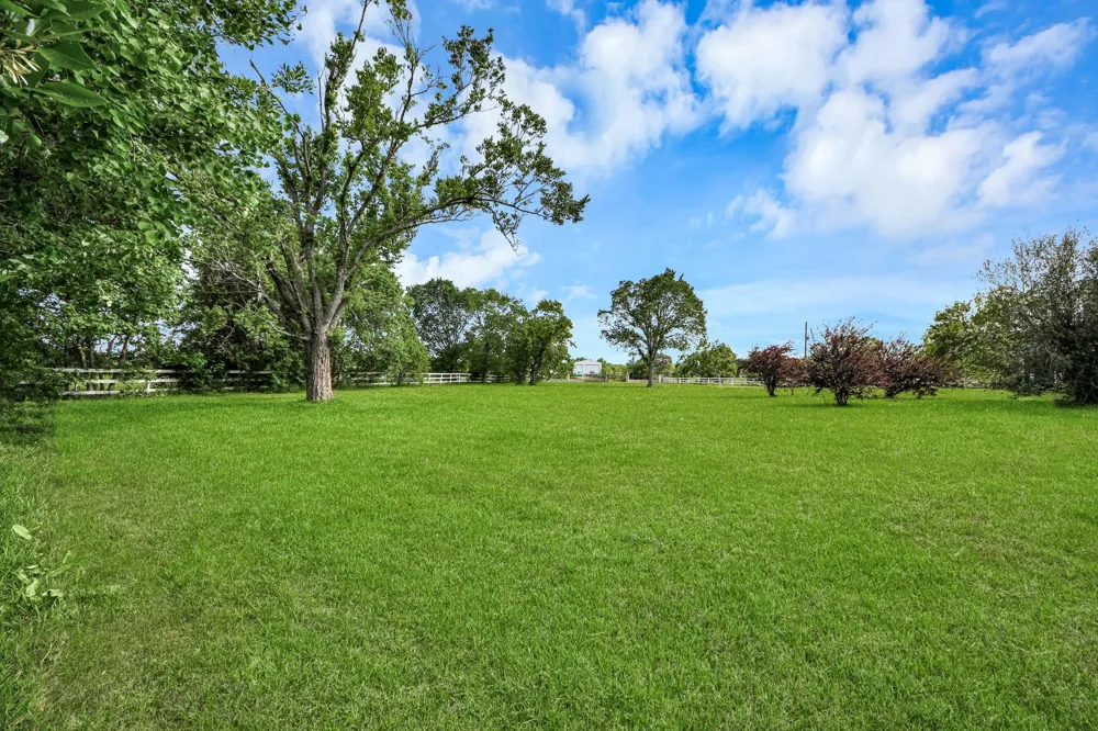 12746 Roy Road Pearland, TX 77581