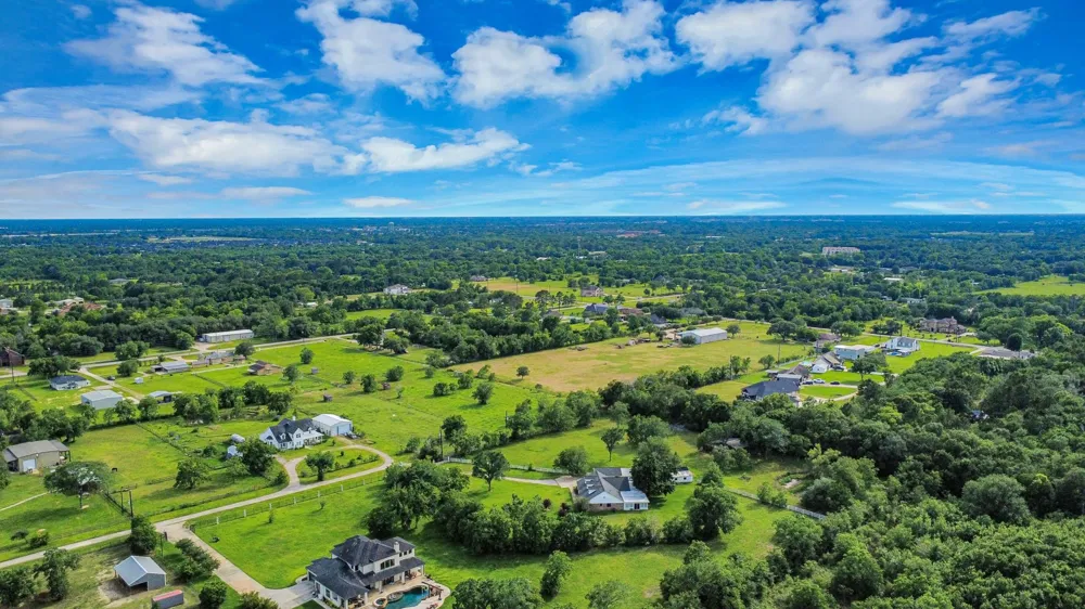 12746 Roy Road Pearland, TX 77581