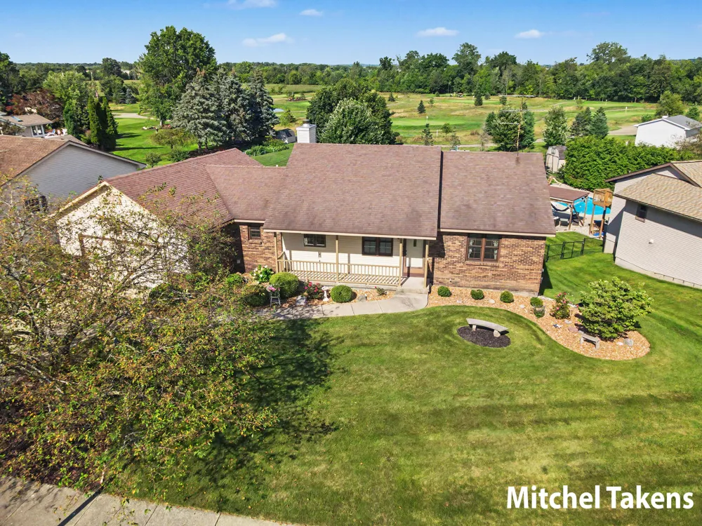 3011 Clearview Drive Hudsonville, MI 49426