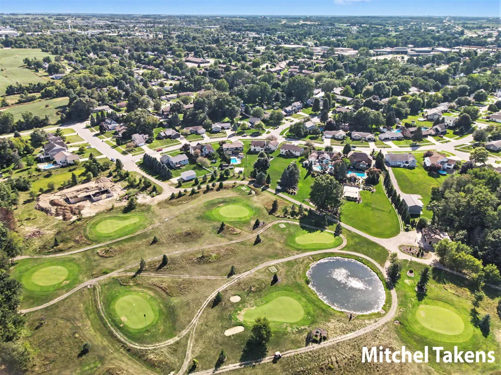 3011 Clearview Drive Hudsonville, MI 49426