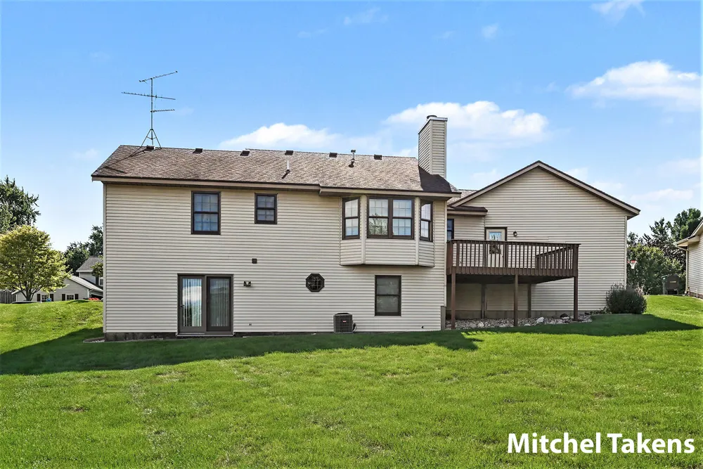 3011 Clearview Drive Hudsonville, MI 49426