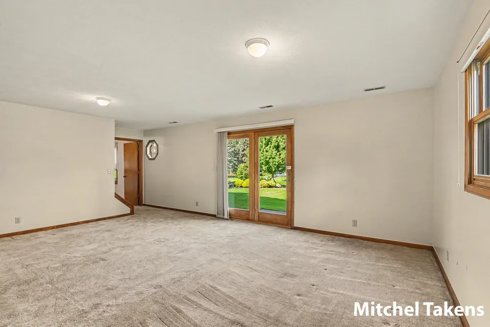 3011 Clearview Drive Hudsonville, MI 49426