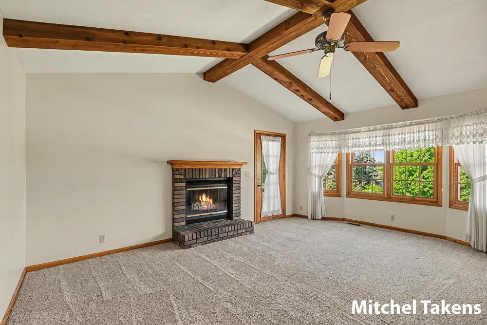 3011 Clearview Drive Hudsonville, MI 49426