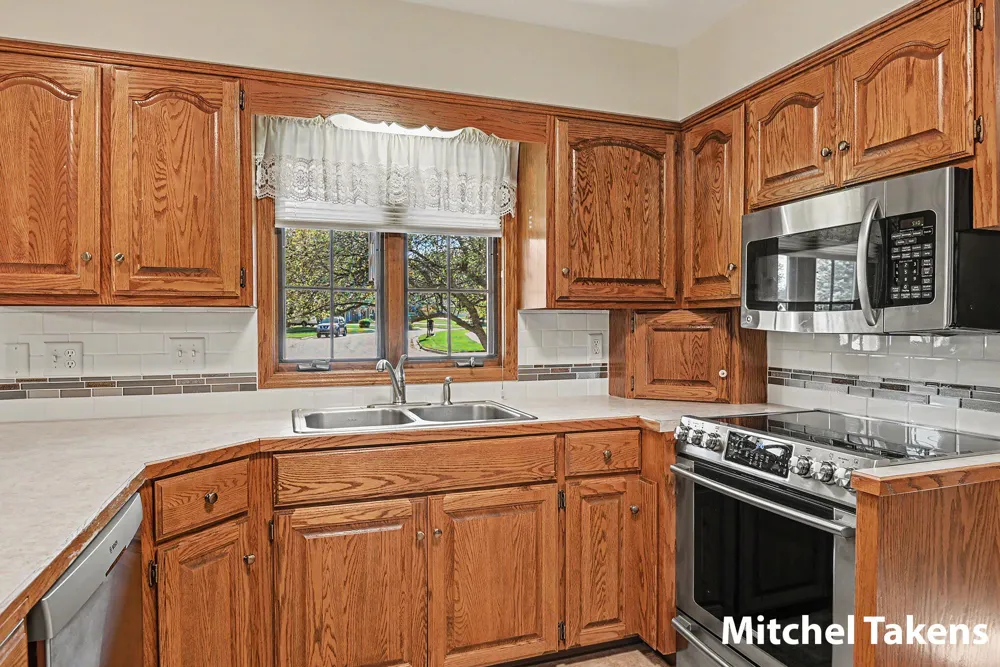 3011 Clearview Drive Hudsonville, MI 49426