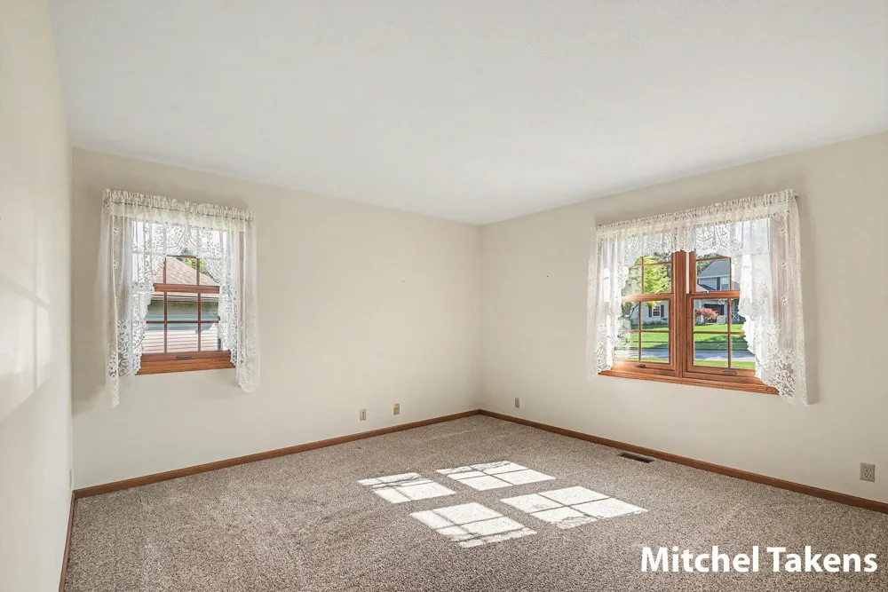 3011 Clearview Drive Hudsonville, MI 49426