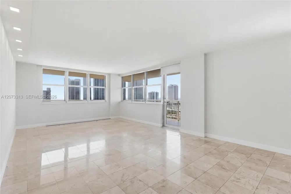 250 174th St #2004 Sunny Isles Beach, FL 33160