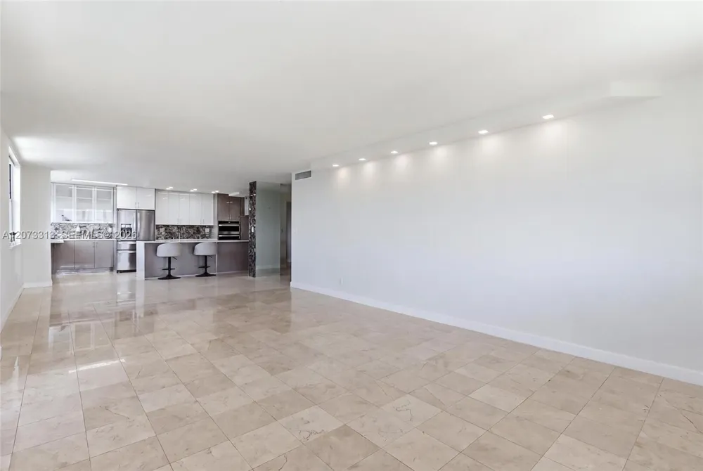 250 174th St #2004 Sunny Isles Beach, FL 33160