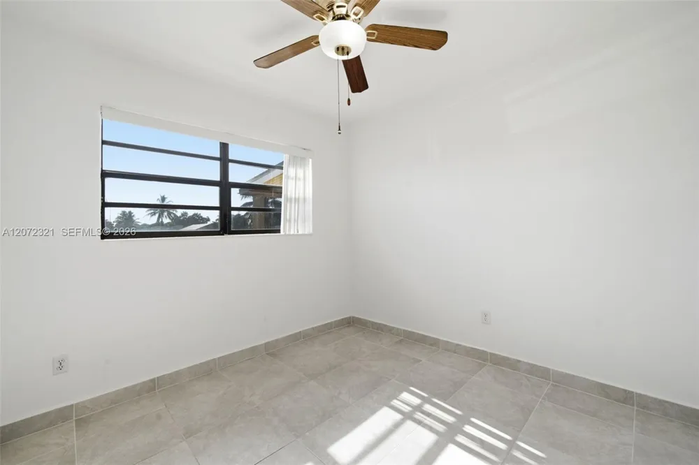 9300 NW 32nd Ct #9300 Miami, FL 33147