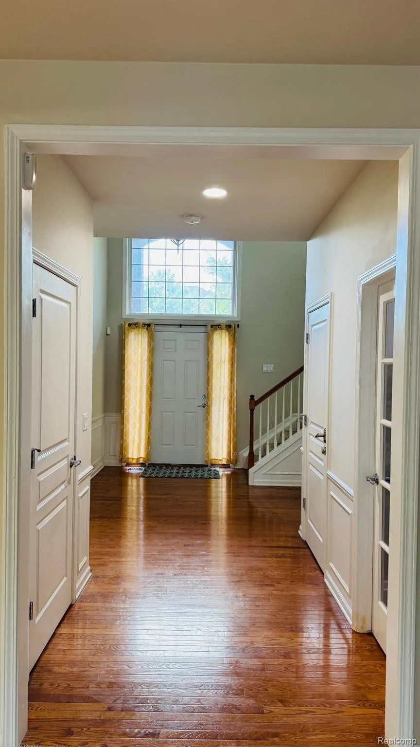44867 Stockton Drive Novi City, MI 48377