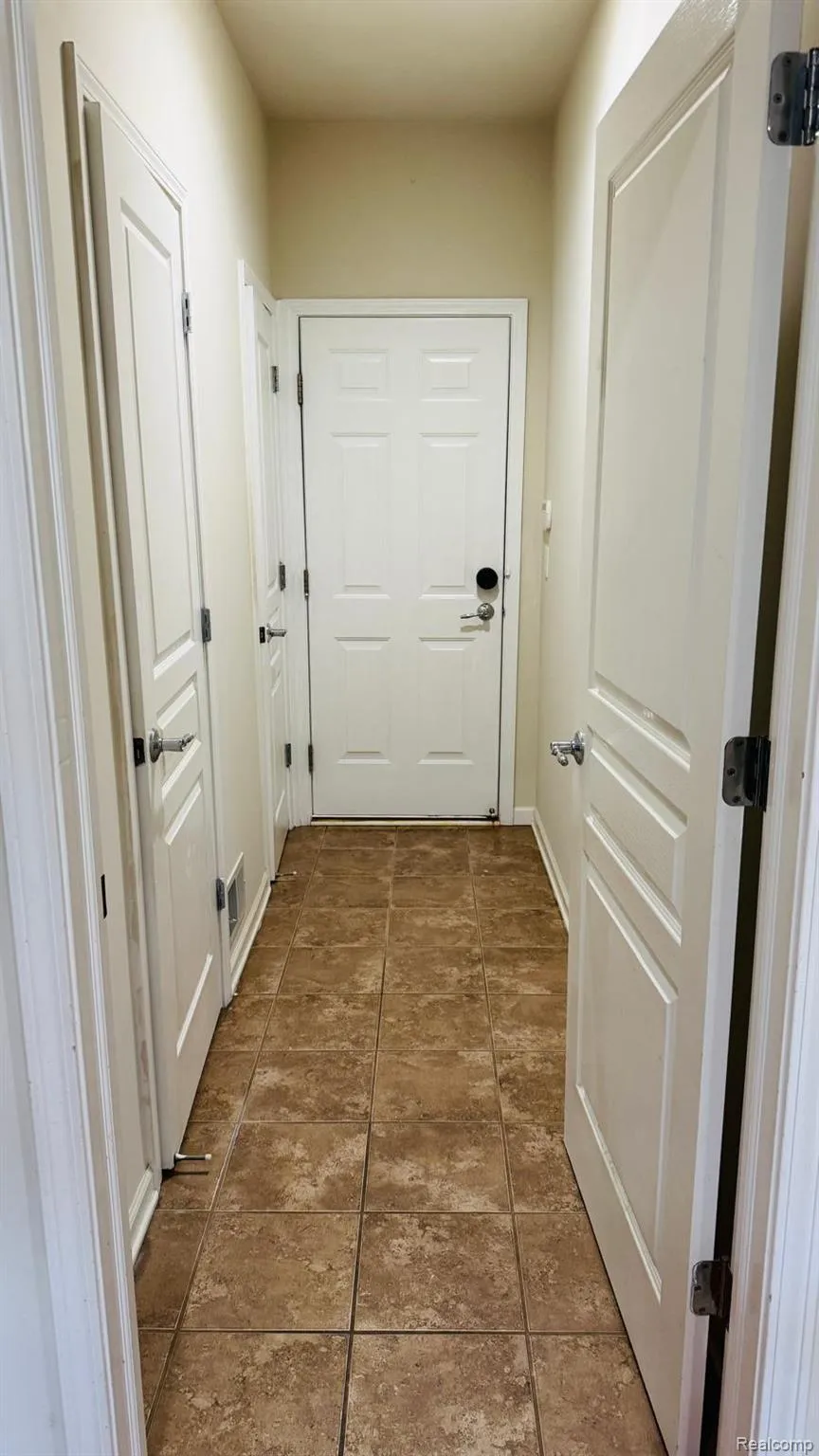 44867 Stockton Drive Novi City, MI 48377