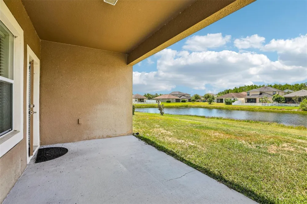 19417 PADDOCK VIEW DRIVE Tampa, FL 33647