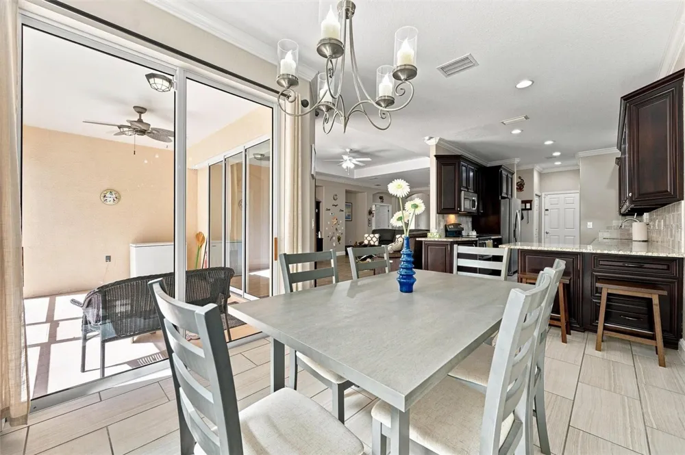 7707 33RD STREET E Sarasota, FL 34243