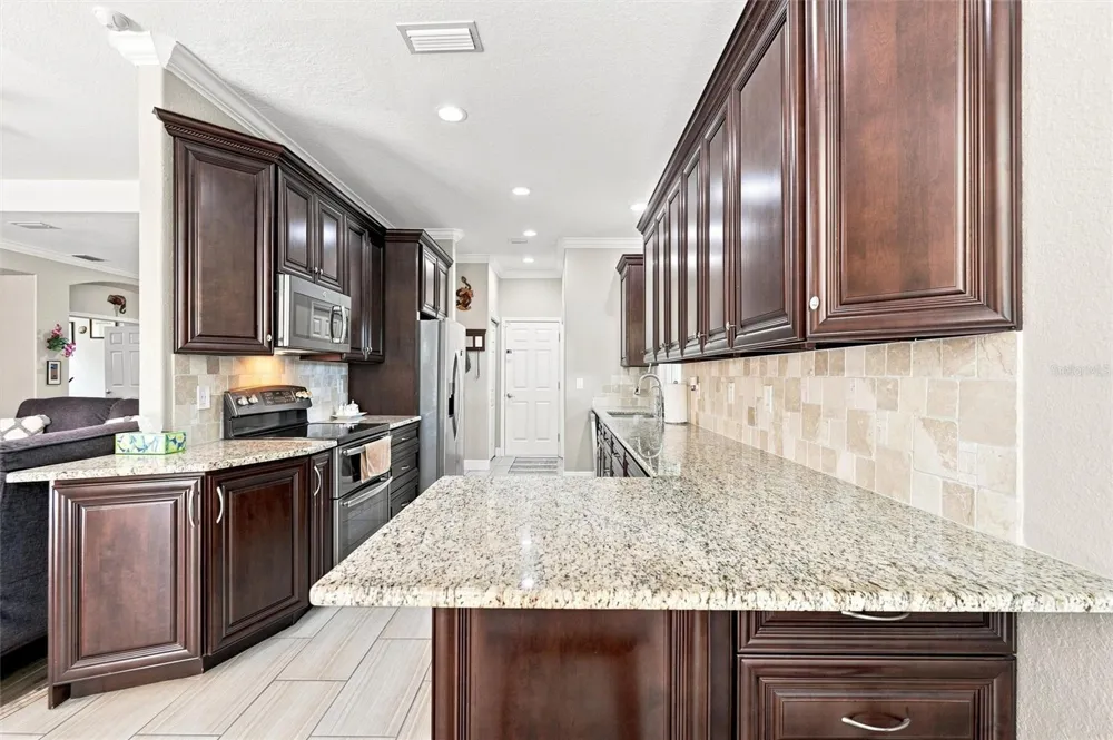 7707 33RD STREET E Sarasota, FL 34243