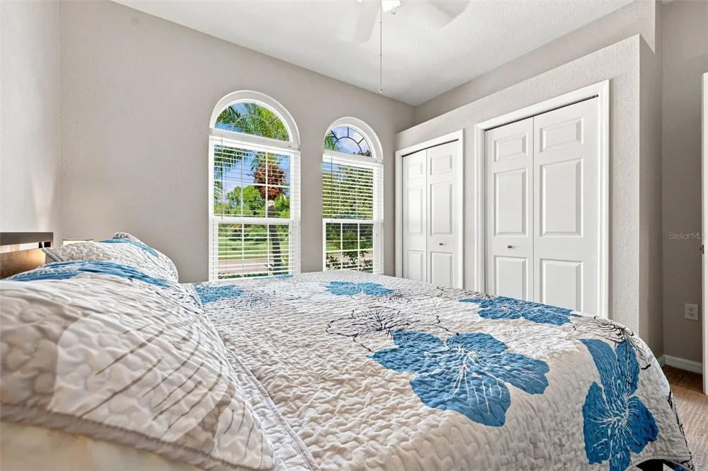 7707 33RD STREET E Sarasota, FL 34243