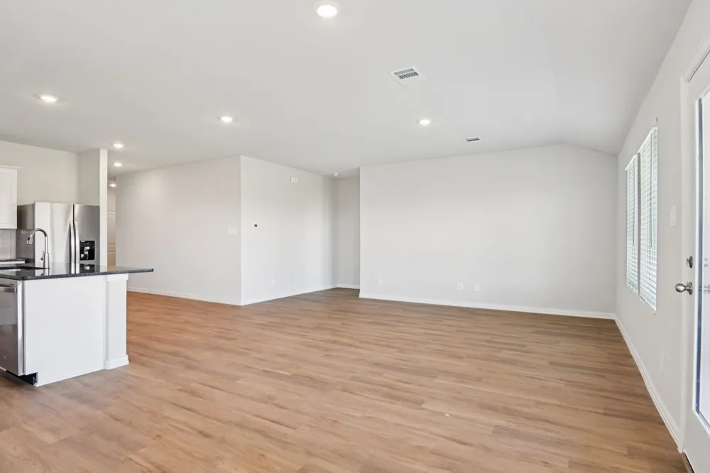 2115 Longchamp Lane Seagoville, TX 75159