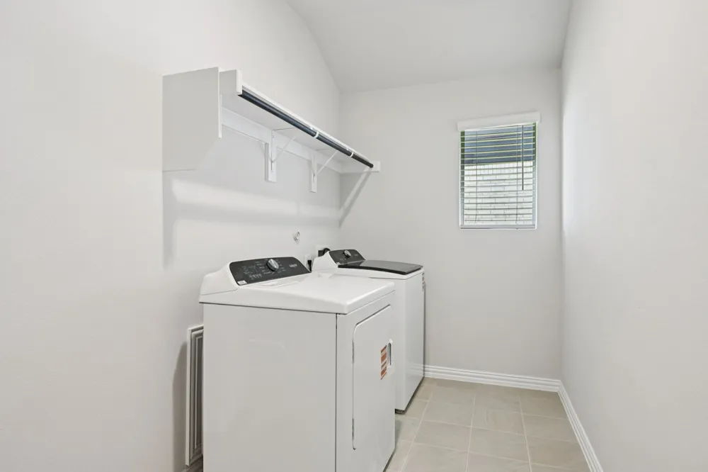 2115 Longchamp Lane Seagoville, TX 75159