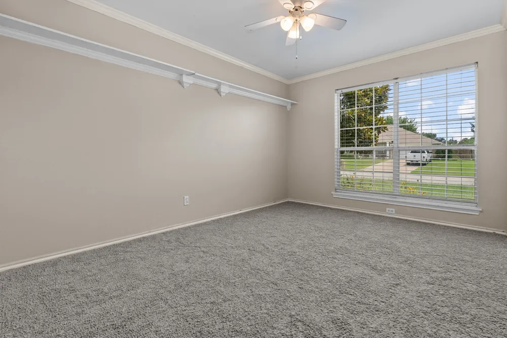 833 Greenwood Circle Lindale, TX 75771