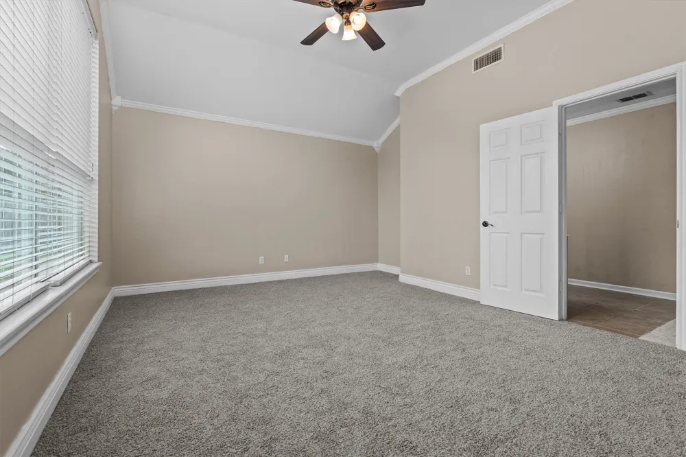 833 Greenwood Circle Lindale, TX 75771