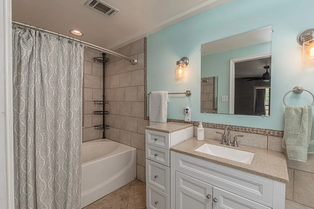 3332 County Road 1033 Greenville, TX 75401