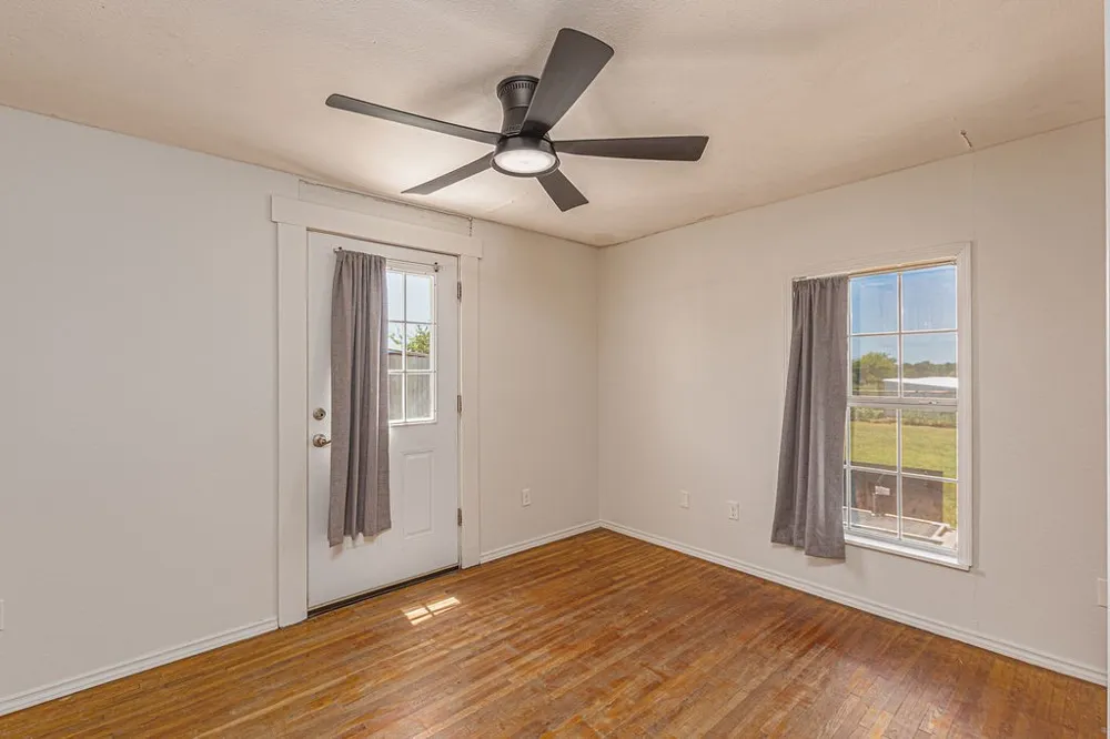 3332 County Road 1033 Greenville, TX 75401