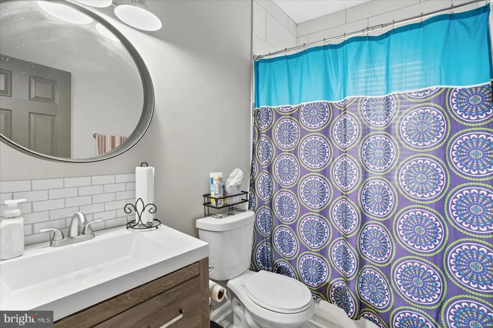 2809 HEMLOCK AVENUE Baltimore, MD 21214