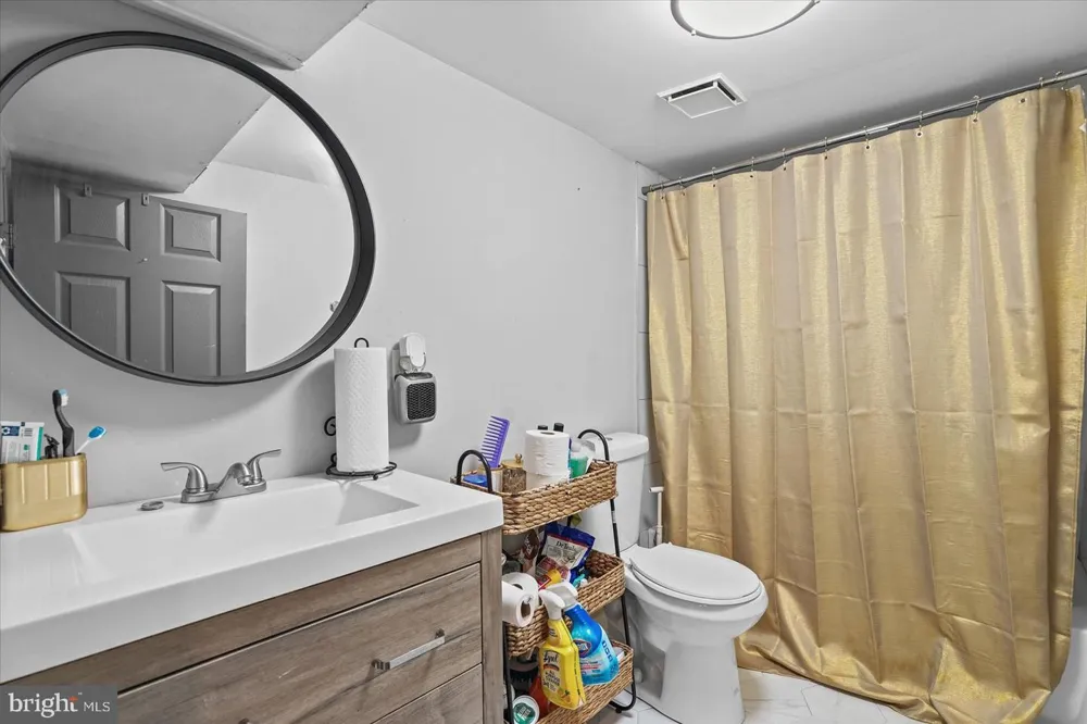 2809 HEMLOCK AVENUE Baltimore, MD 21214