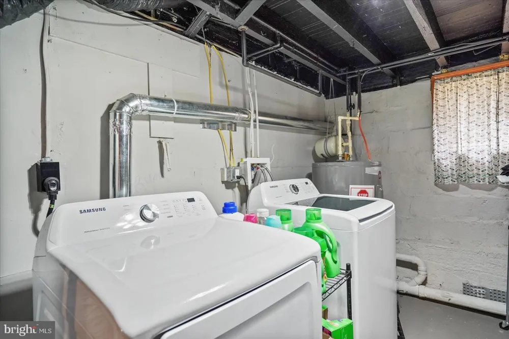 2809 HEMLOCK AVENUE Baltimore, MD 21214