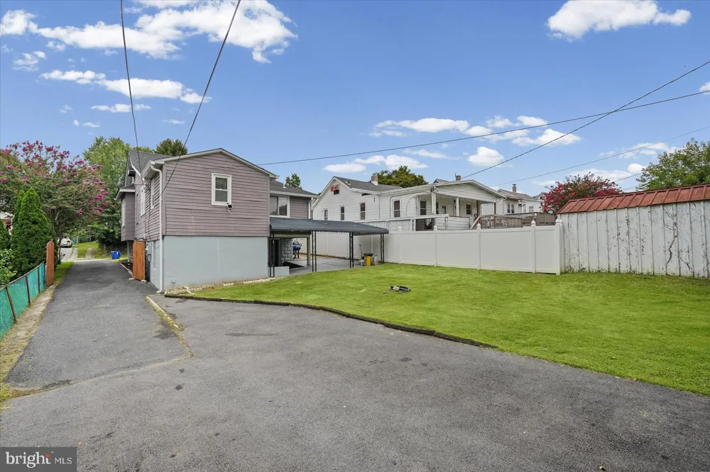 2809 HEMLOCK AVENUE Baltimore, MD 21214