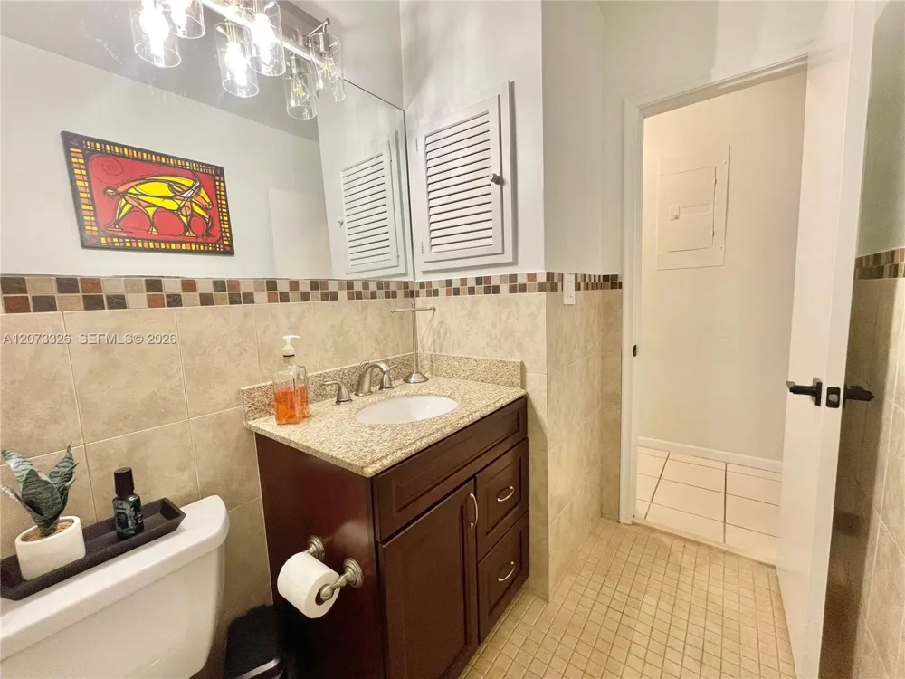 8522 SW 148th Ter Palmetto Bay, FL 33158