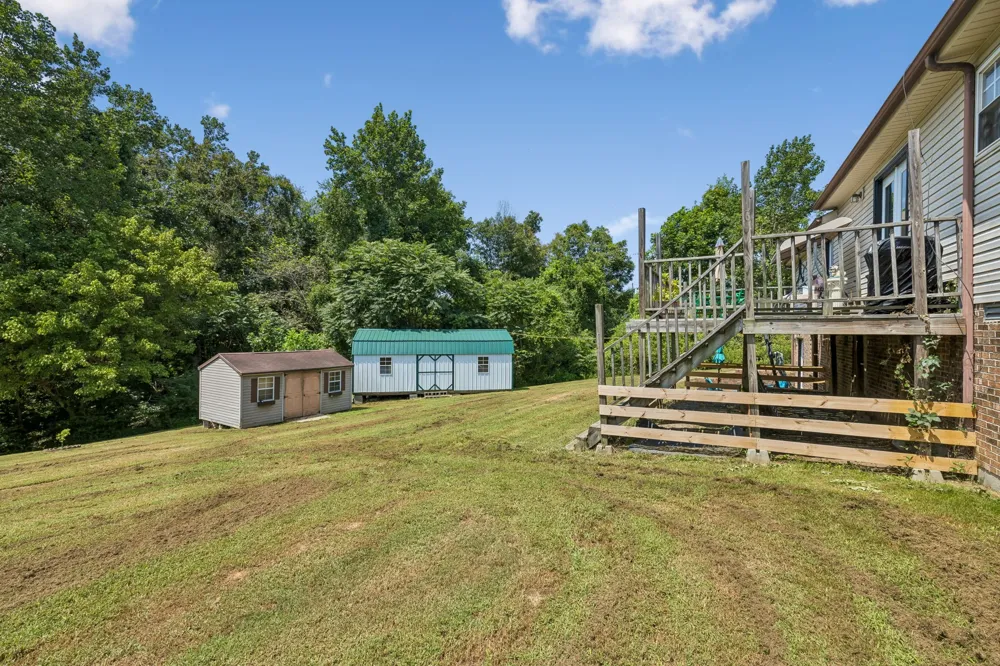 7008 Meadow Dr Centerville, TN 37033